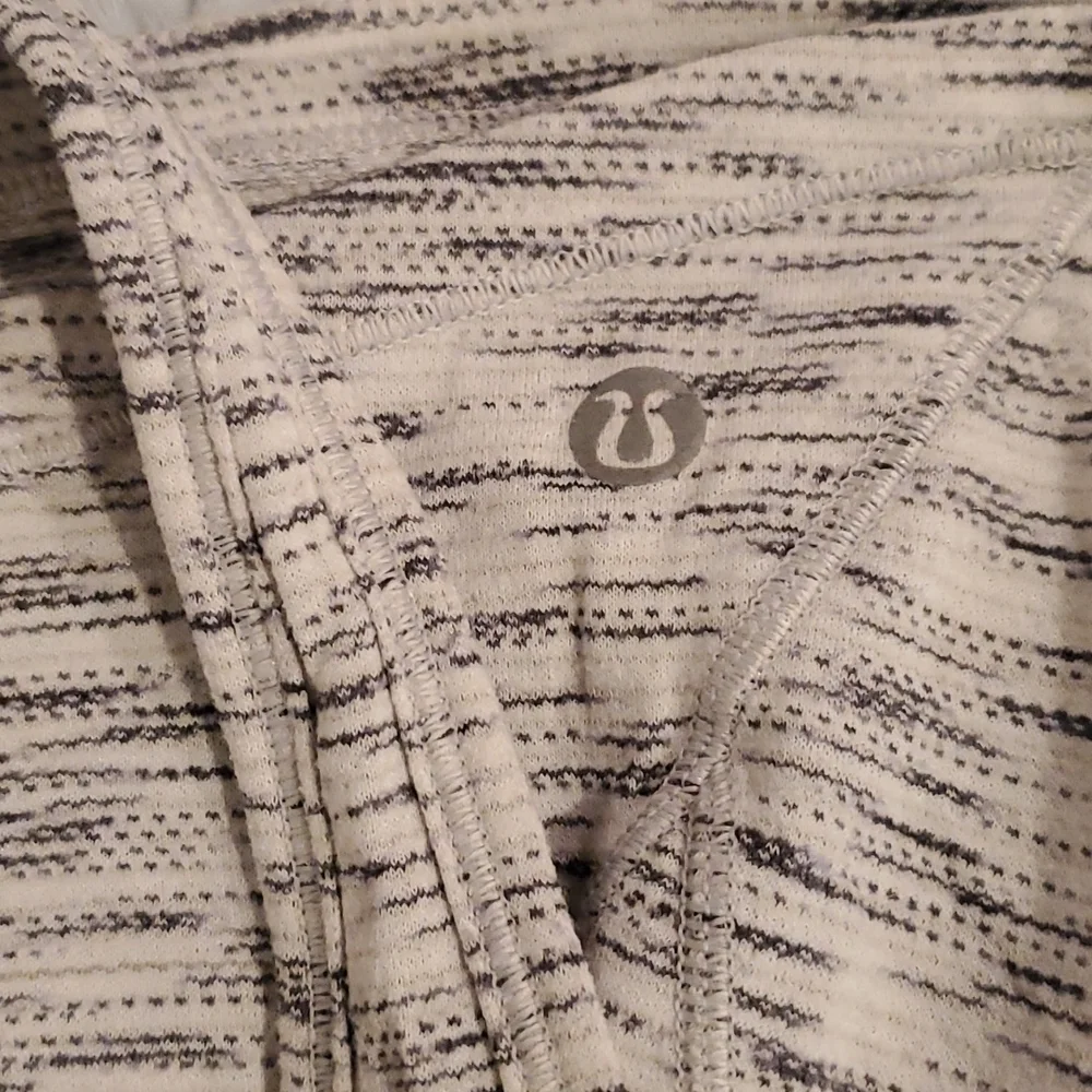 Lululemon Tank Top (49)